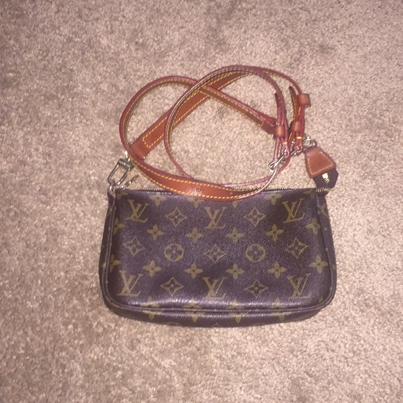 small lv tote